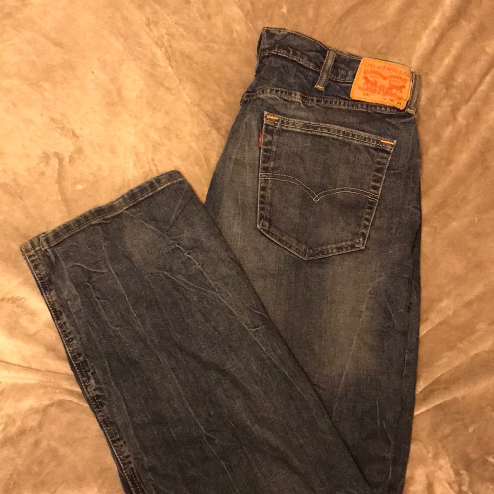 Levi’s 541 Medium Wash Jeans